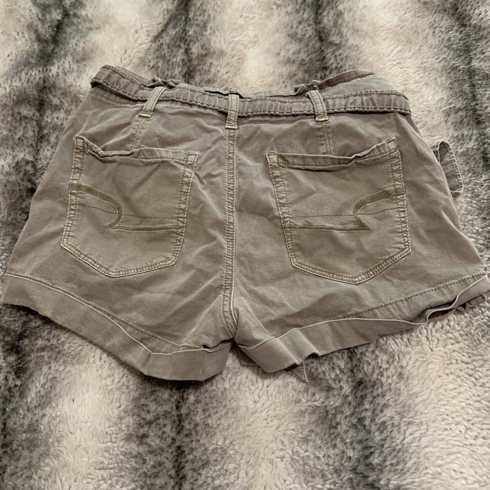 Shorts - Picture 2 of 4